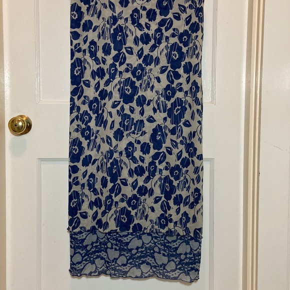 Large Isabella Bird Sleeveless Midi Double Shade Printed Dress - Picture 6 of 9